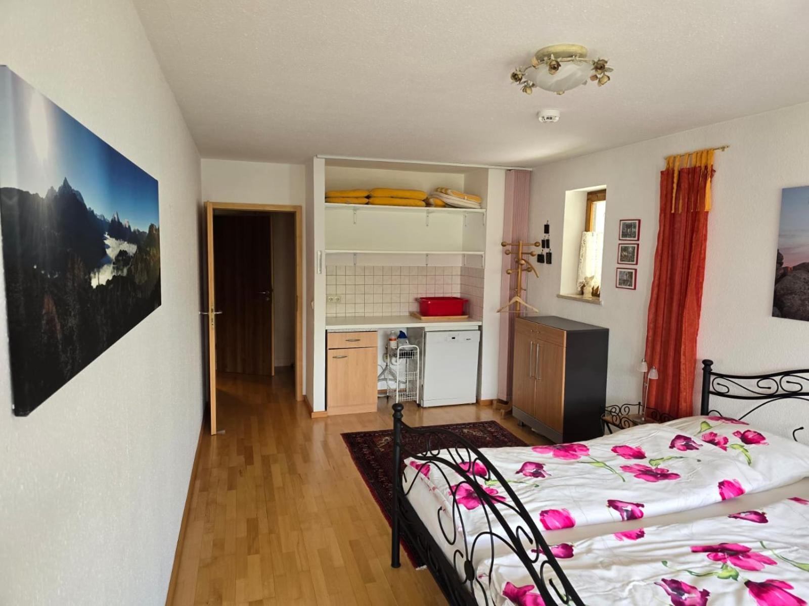 Apartment Pausenpfiff Mit Schwimmbad